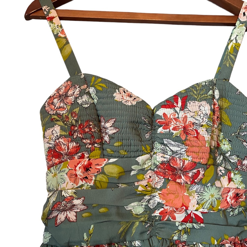 BOG Collective Floral Ruched Ruffled Crop Top - Picture 2 of 10